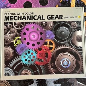 Pinshidai Mechanical Gear Puzzle 2000 pieces.